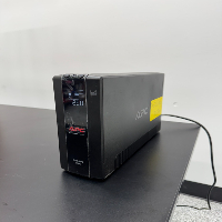 APC 1500 Uninterruptible Power Supply image 1